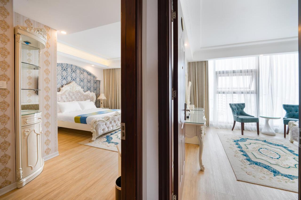 Royal Beach Hotel Дананг Экстерьер фото